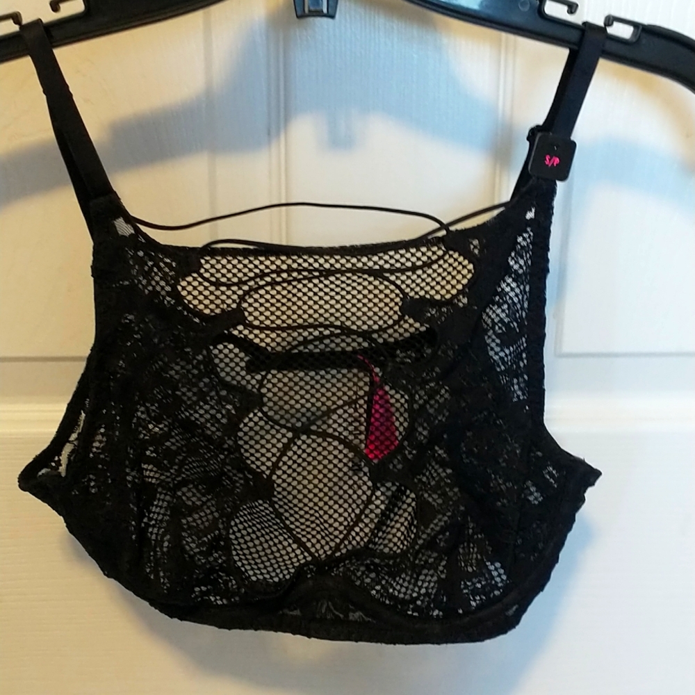 La senza lace and mesh strappy bralette